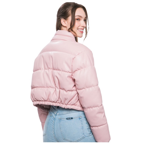 NWOT Women’s Pink Vegan Leather Puffer Jacket W/ Snap Closure - Picture 2 of 2